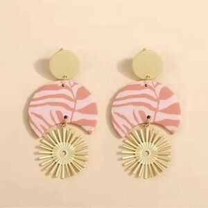 Anthropologie Marble Resin Soleil Blush Star Earrings